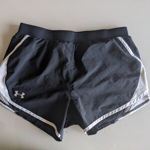 Under Armour Black Running Shorts Women’s Medium Athletic Training